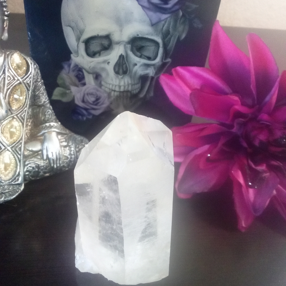 Clear Quartz Point From Brazil - Picture 7 of 15